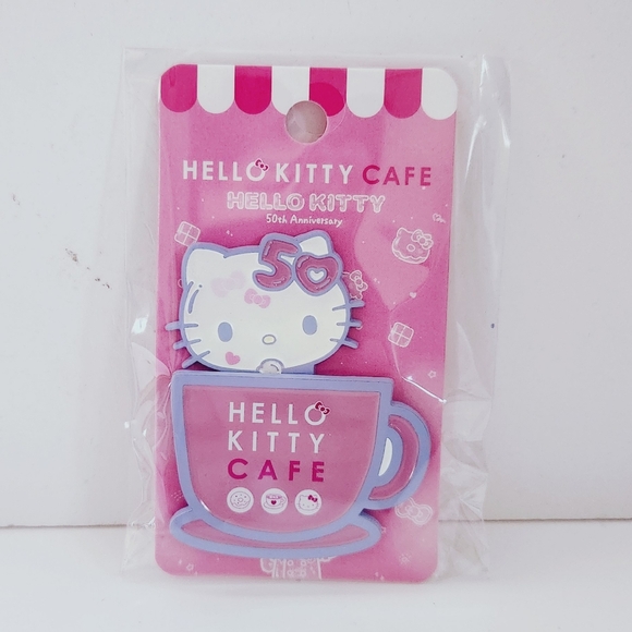 Hello Kitty Cafe 50th Anniversary Pin - Picture 4 of 5